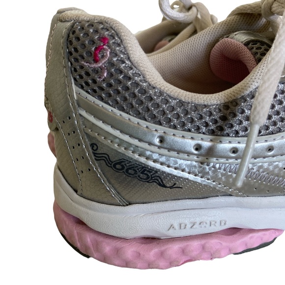 New Balance 665 Breast Cancer Awareness Walking Sneakers Shoes 8.5 Silver Pink - Picture 10 of 11